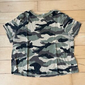 Divided by H&M Camouflage Tshirt Top - Green and Tan